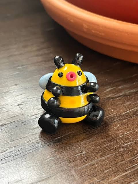 Bumblebee Paperweight